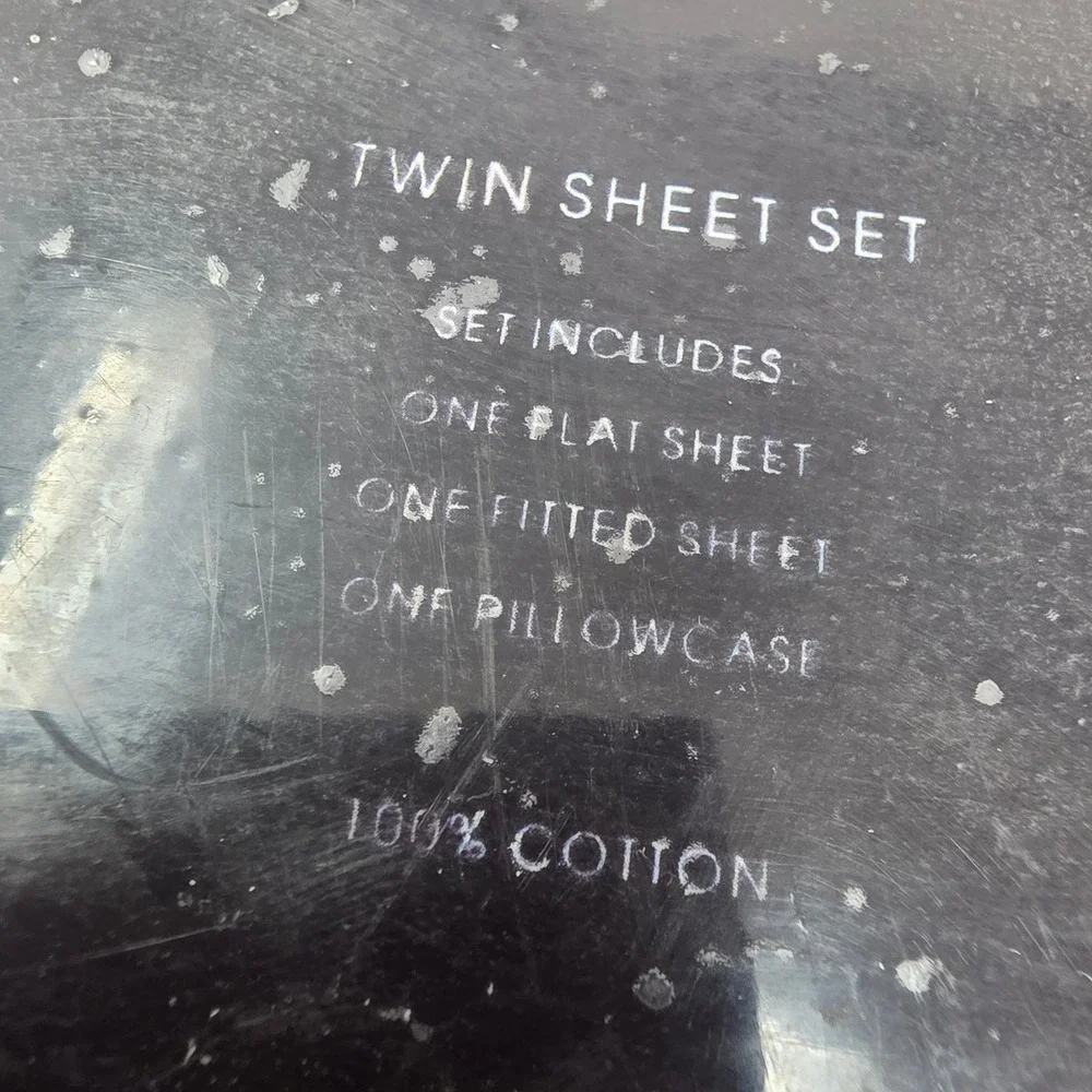 Liz Claiborne Twin Sheet Set Pink Candy 100% Cotton Diamond Pattern New